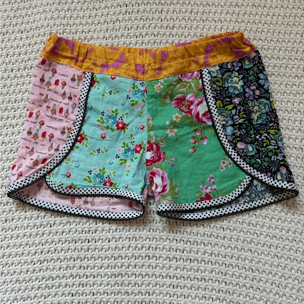 Custom made girls shorts size 8
